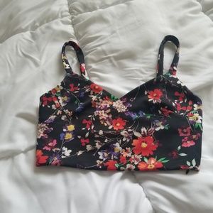 Black floral crop top